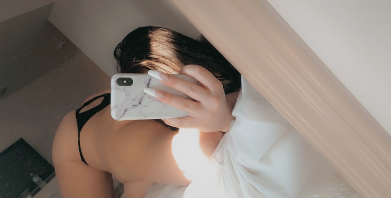 throatbabyyy. banner image