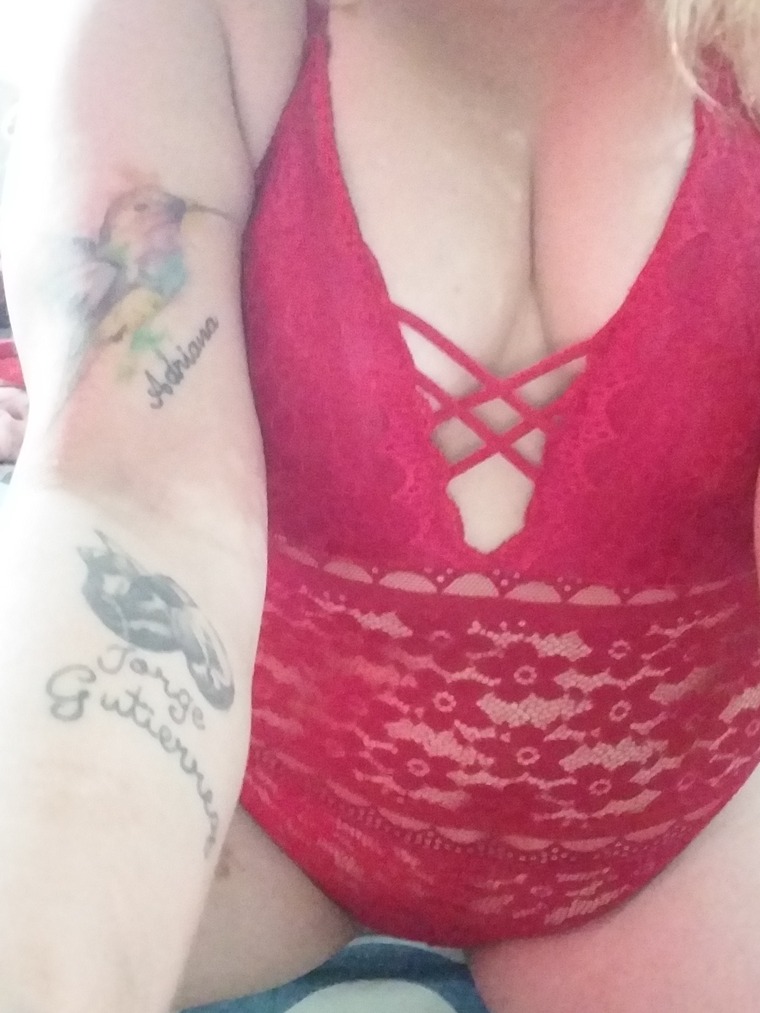 Sabrinađź‘…đź’¦ banner image