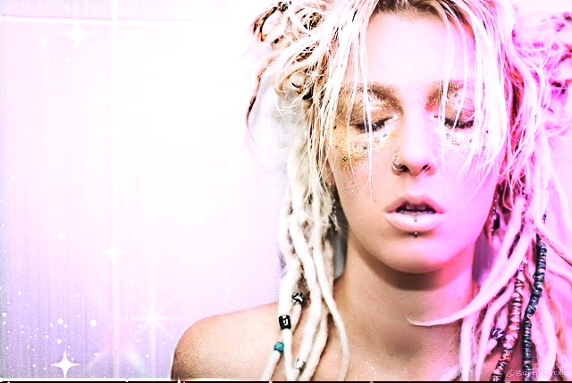 Billie Chan 👾 banner image