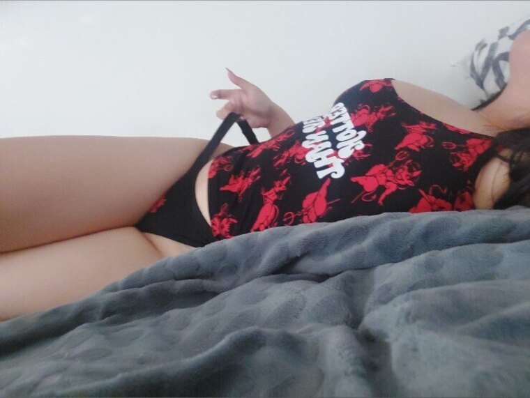 Mia_Misbehaves cover image
