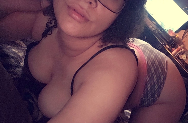 Big booty peaches 🍑 💦 banner image