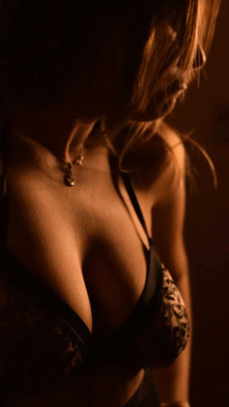 LatinaBonita cover image