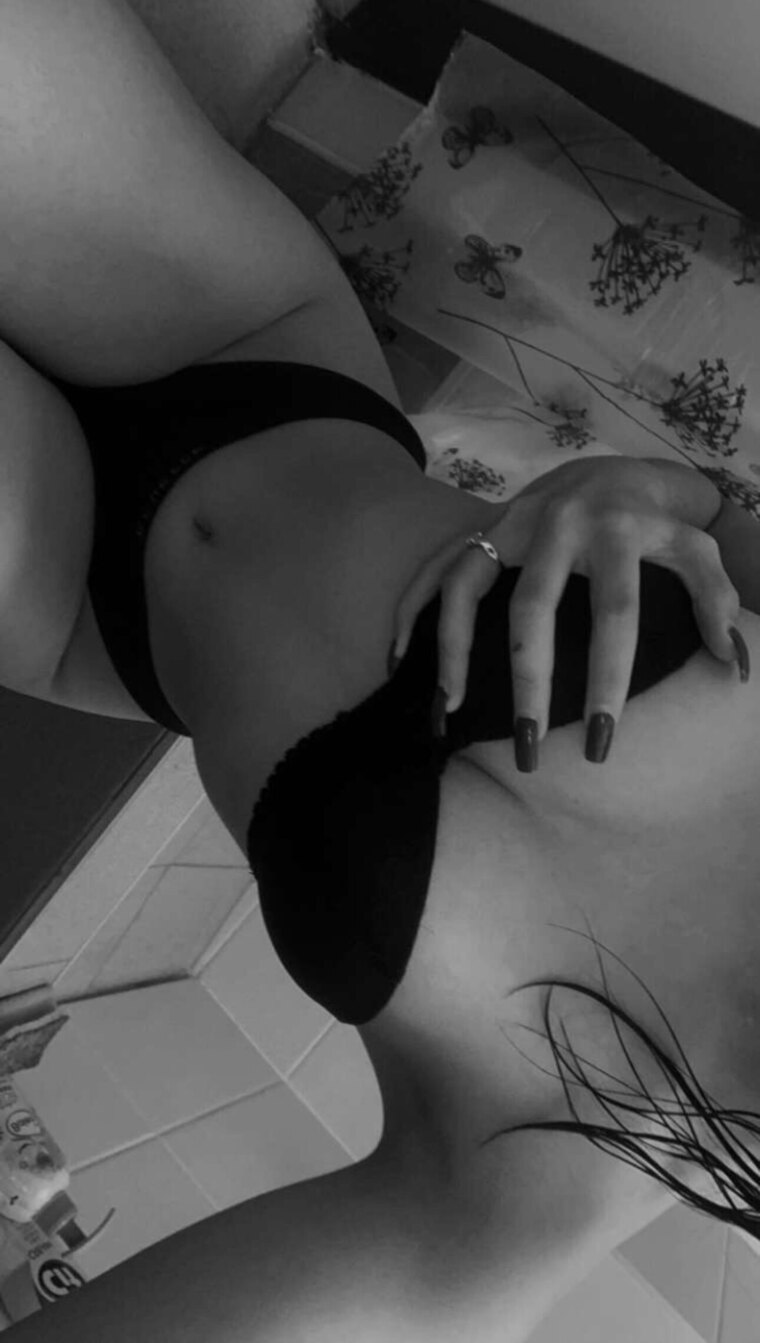 Dominique Deville banner image