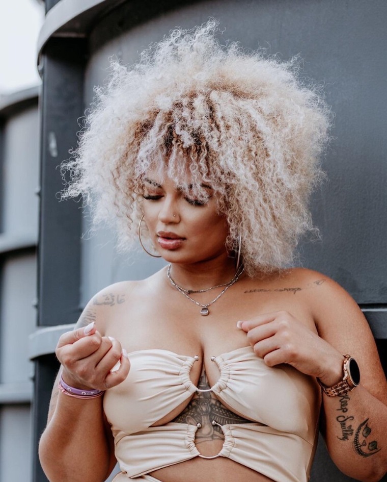 BambiQueen cover image