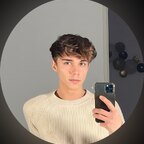 TOM 🇫🇷 avatar
