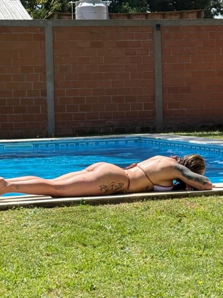 Bárbara Nixon🔥 cover image