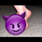 Barefoot bunny avatar