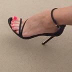 Barefoot bunny avatar