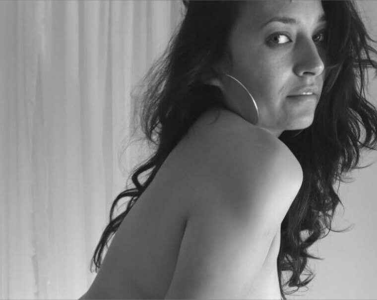 Lu 🖤 banner image