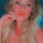 Nikkole🍭 avatar