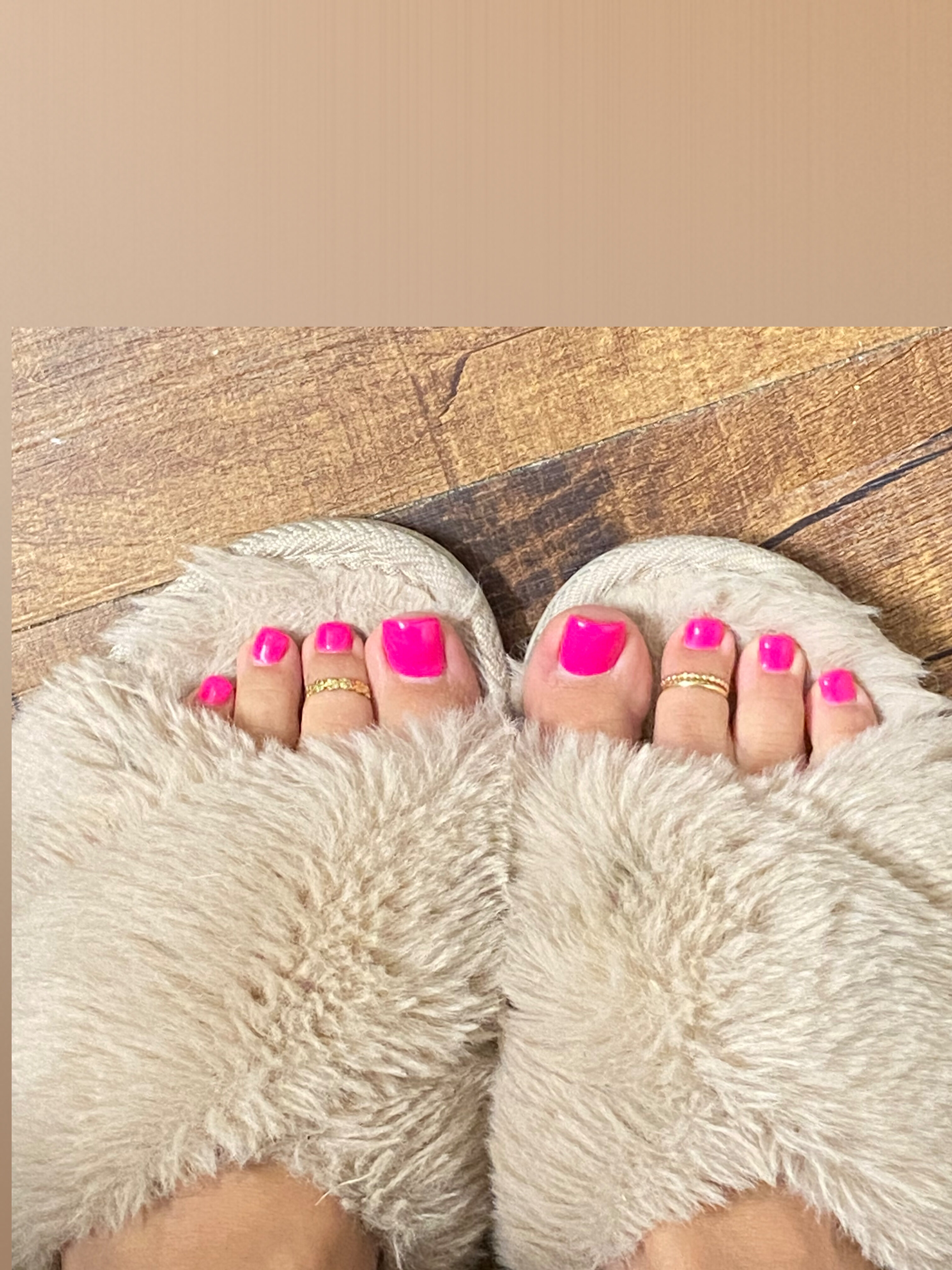 Brunettebabe95 banner image