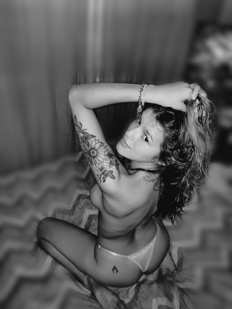 BAD GIRL🫦 cover image