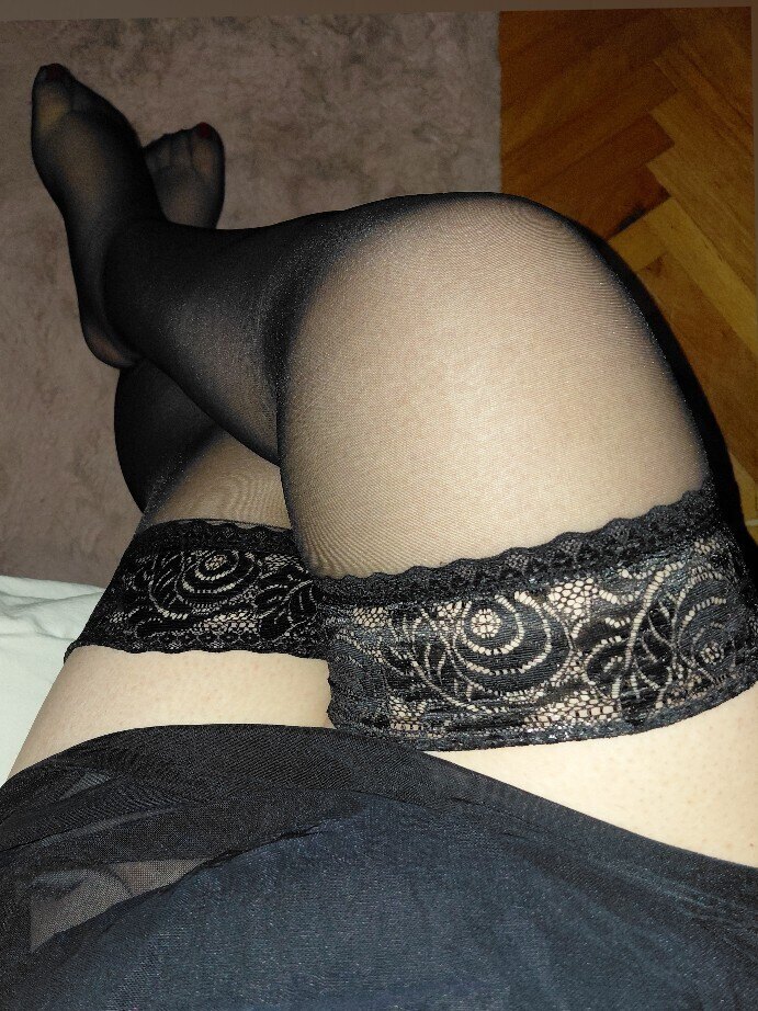 FeetModel banner image