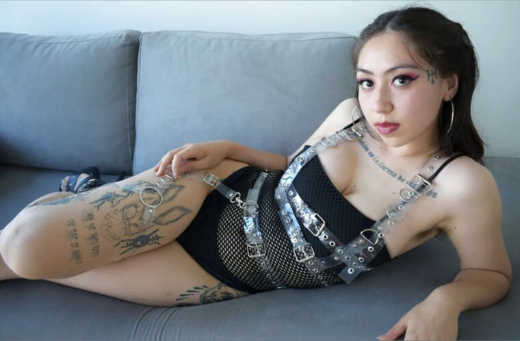 BABY MAMI 💋 cover image