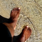 Beautiful Brown Toes and Feet avatar
