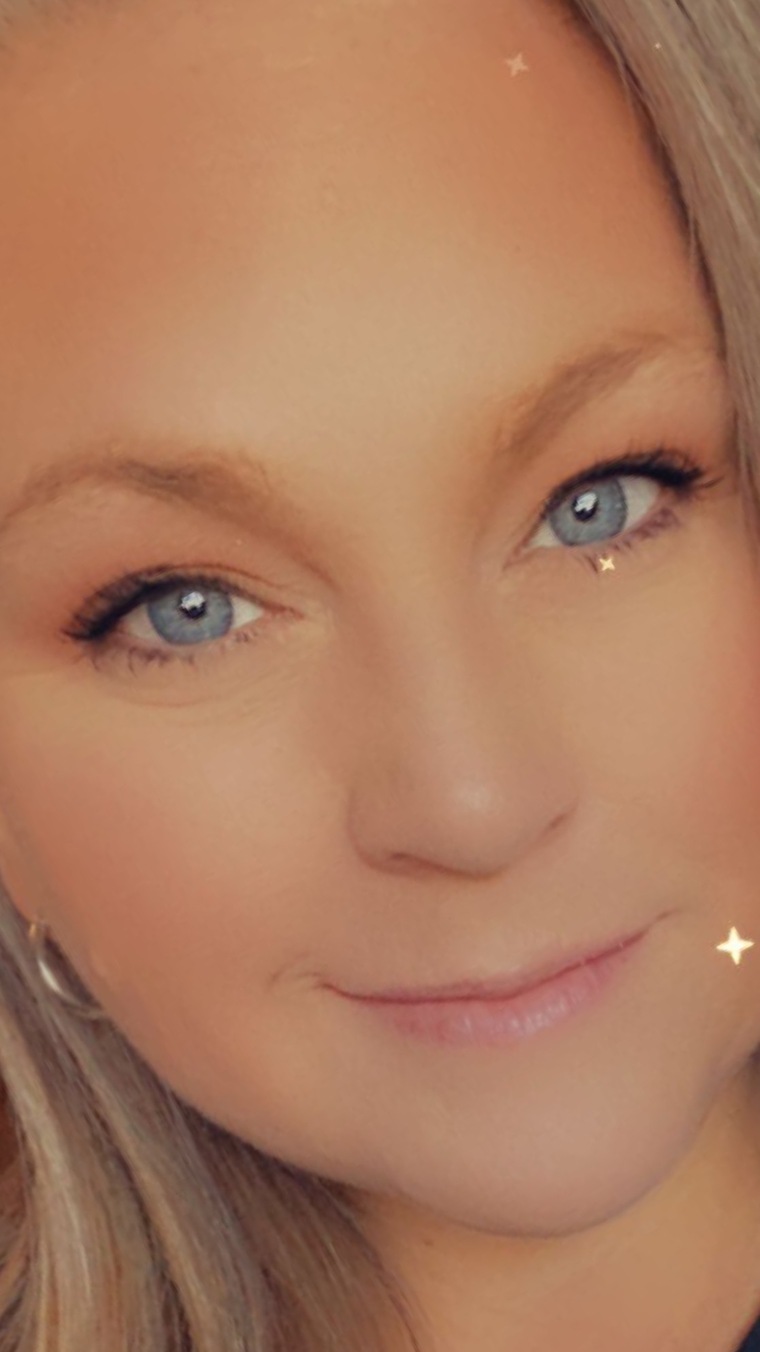 Danielle Dorothy banner image
