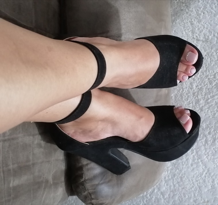 BeautyKfeets cover image