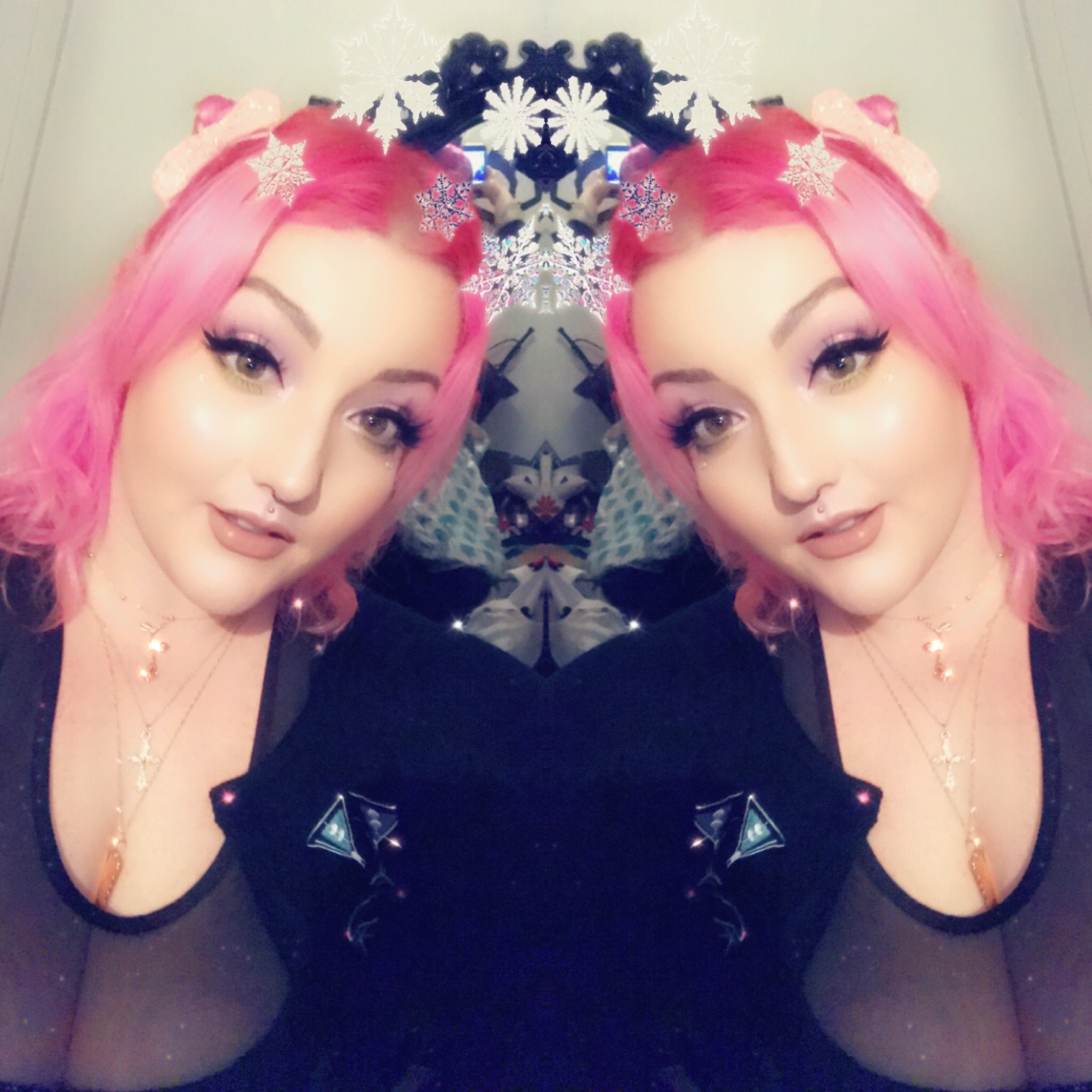 Bella😈✨ banner image