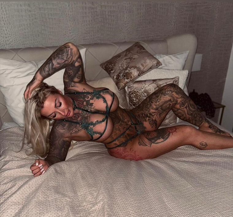 Bella cover image