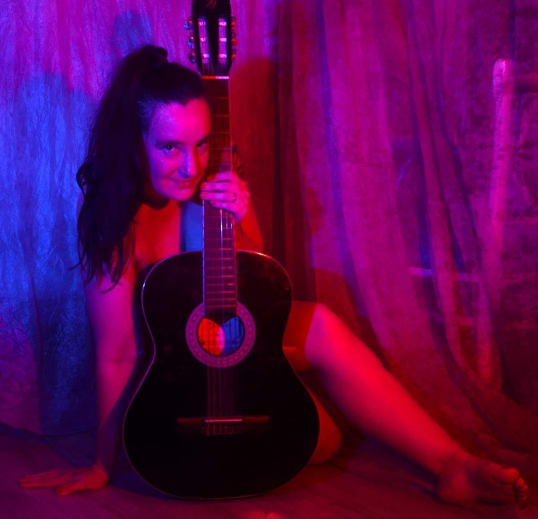 Bella40 banner image