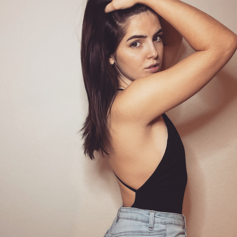 Bella cover image