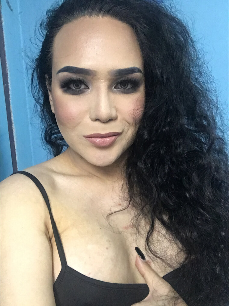 Bella cover image