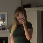 Bella Blonde avatar