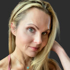 Bella Bright (BellaBrightXO) avatar