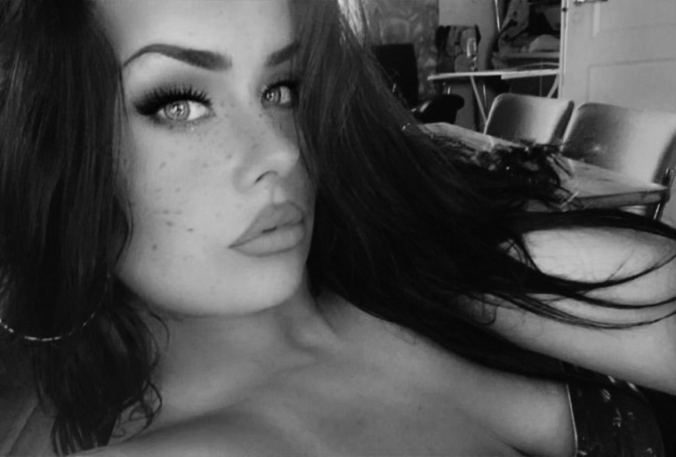 BellaDominatrix cover image
