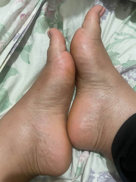 Bella Feet cover image
