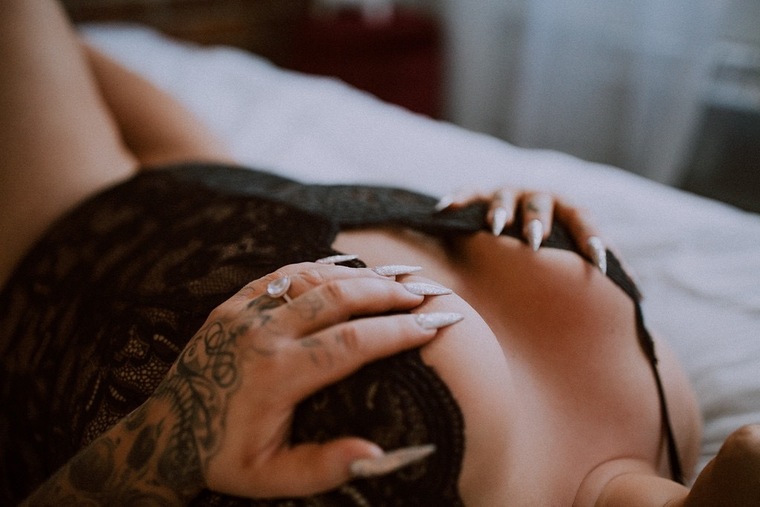Bella Lee cover image