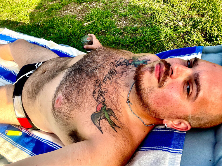 Ben de Castro banner image
