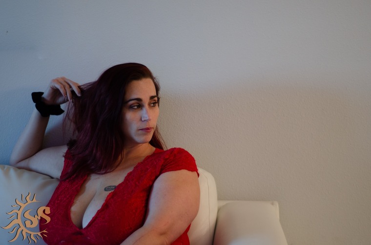 Betty Busty FREE cover image