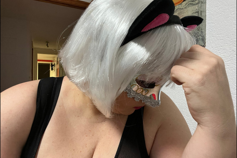 bettypops cover image