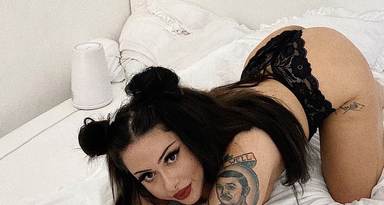 Beverly.hell banner image