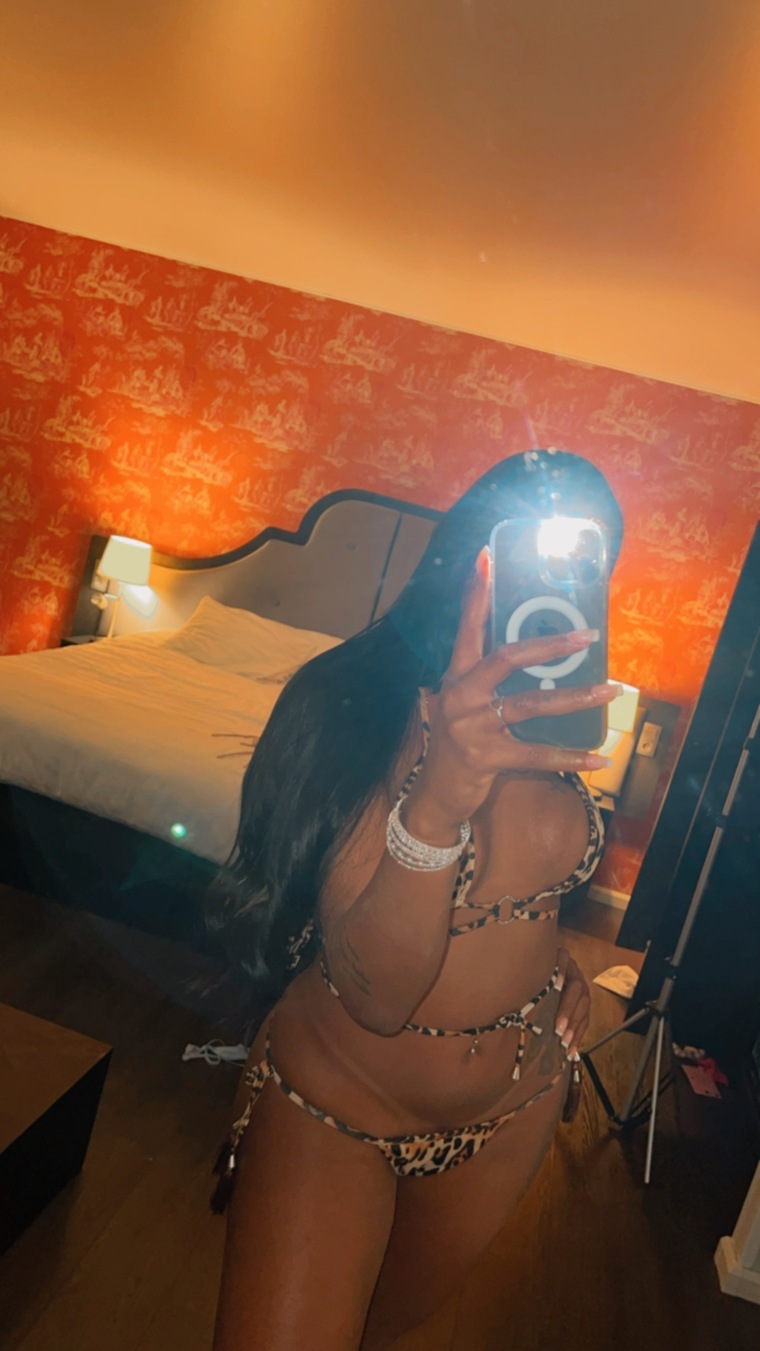 Bianca Silva cover image