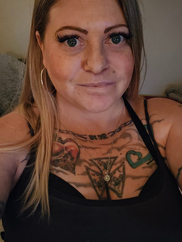 BiBlueEyedMomma banner image