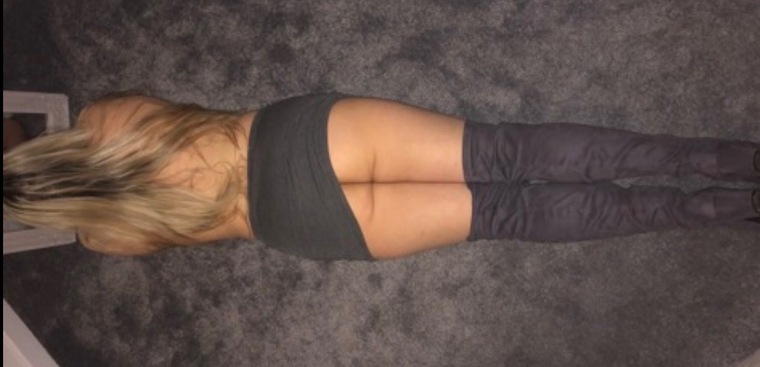 Big Booty British Amateur Wife banner image