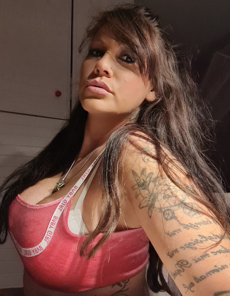 Bigbosomgirl banner image