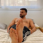 Sexy man foot avatar