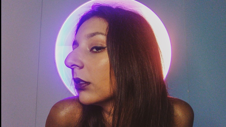Big Nose Babe ππ»π banner image