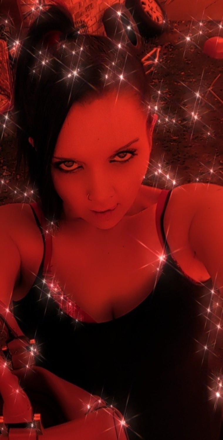 Danielle Ramanio banner image