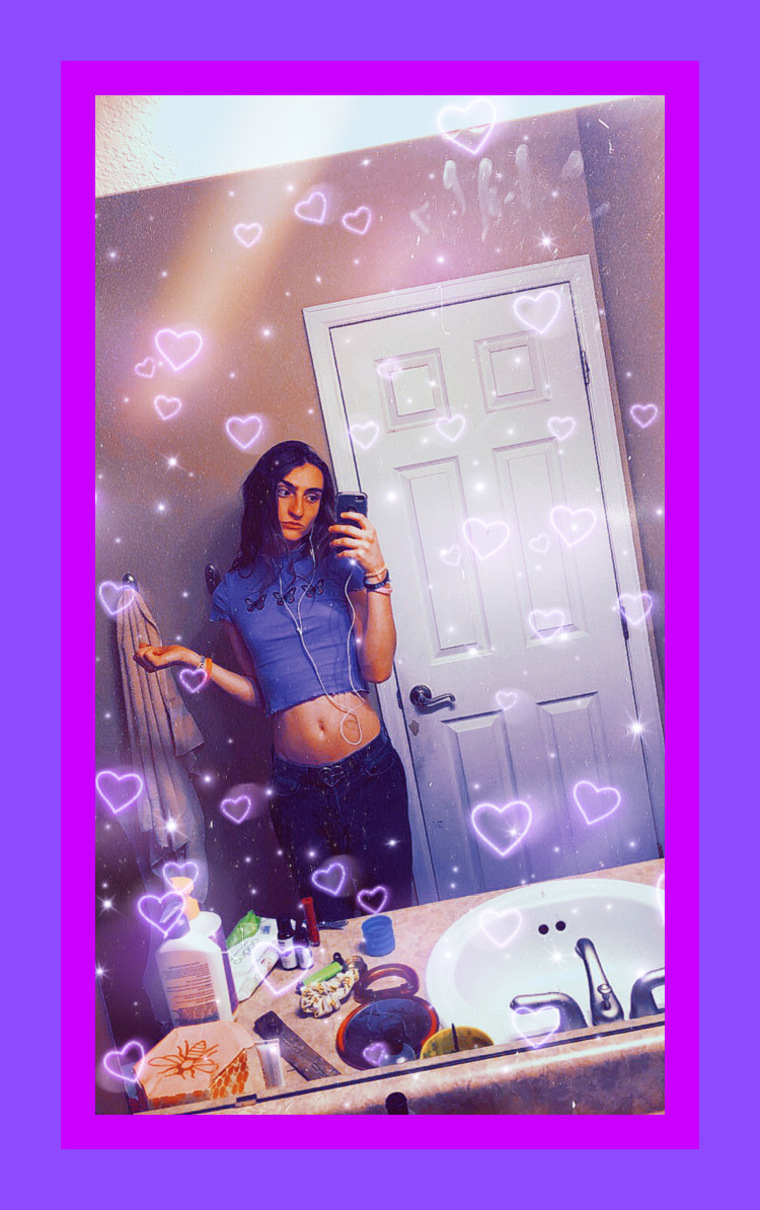 ✨🍄Stoner chick 🍄 ✨ cover image