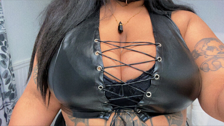 Widow🕷️ banner image