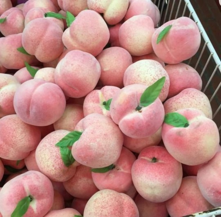 Blanco Peach cover image