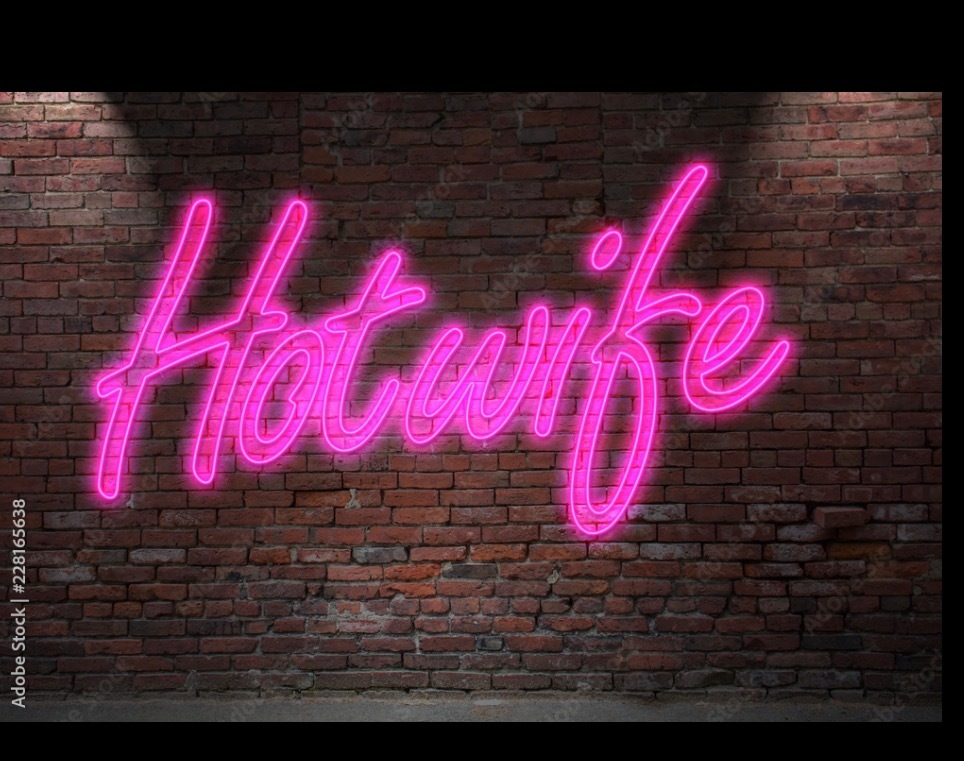 Blondehotwife22 banner image