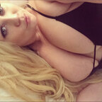 Blondenextdoor avatar