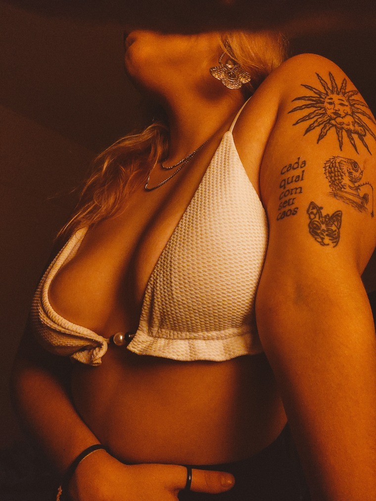 Blonde and Obedient banner image