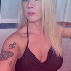 BlondeVixxen avatar