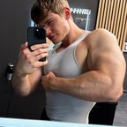 Blondfitboy avatar